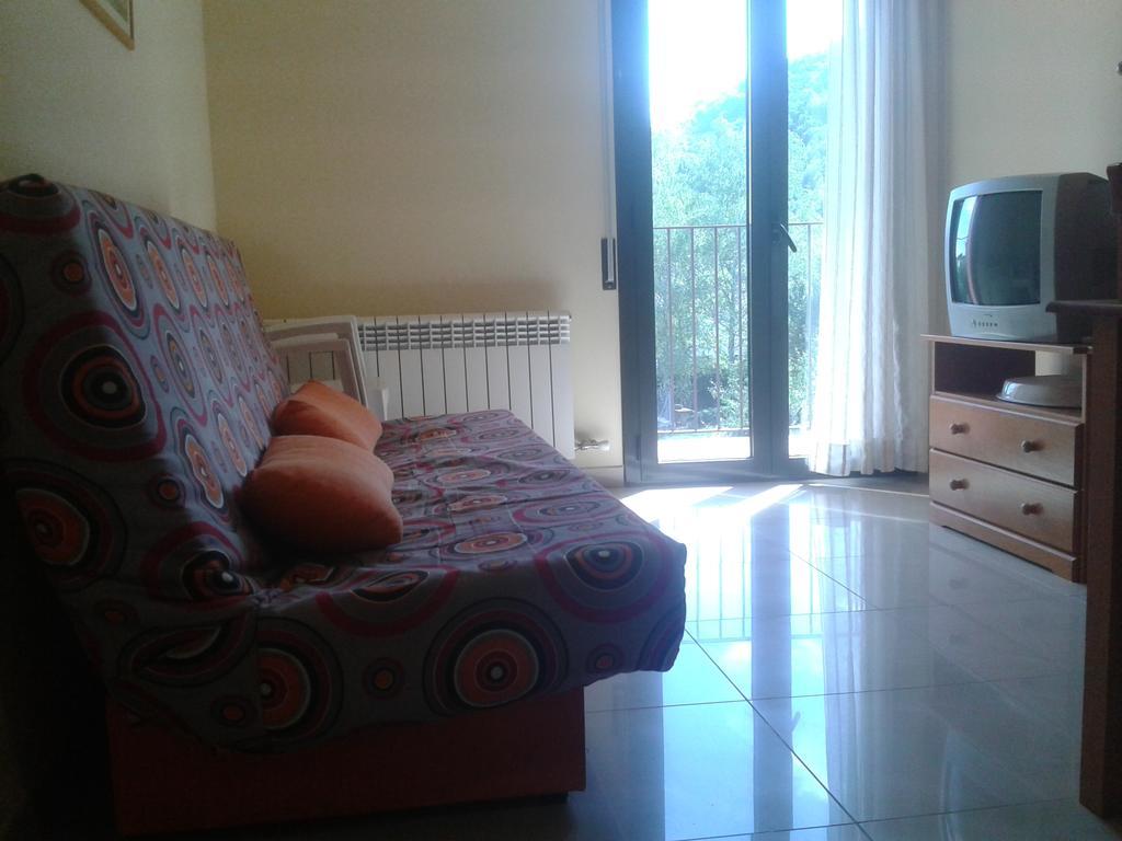 Apartamentos Fonda Finet ซานต์เฟลิอู เด ปายารอลส์ ภายนอก รูปภาพ